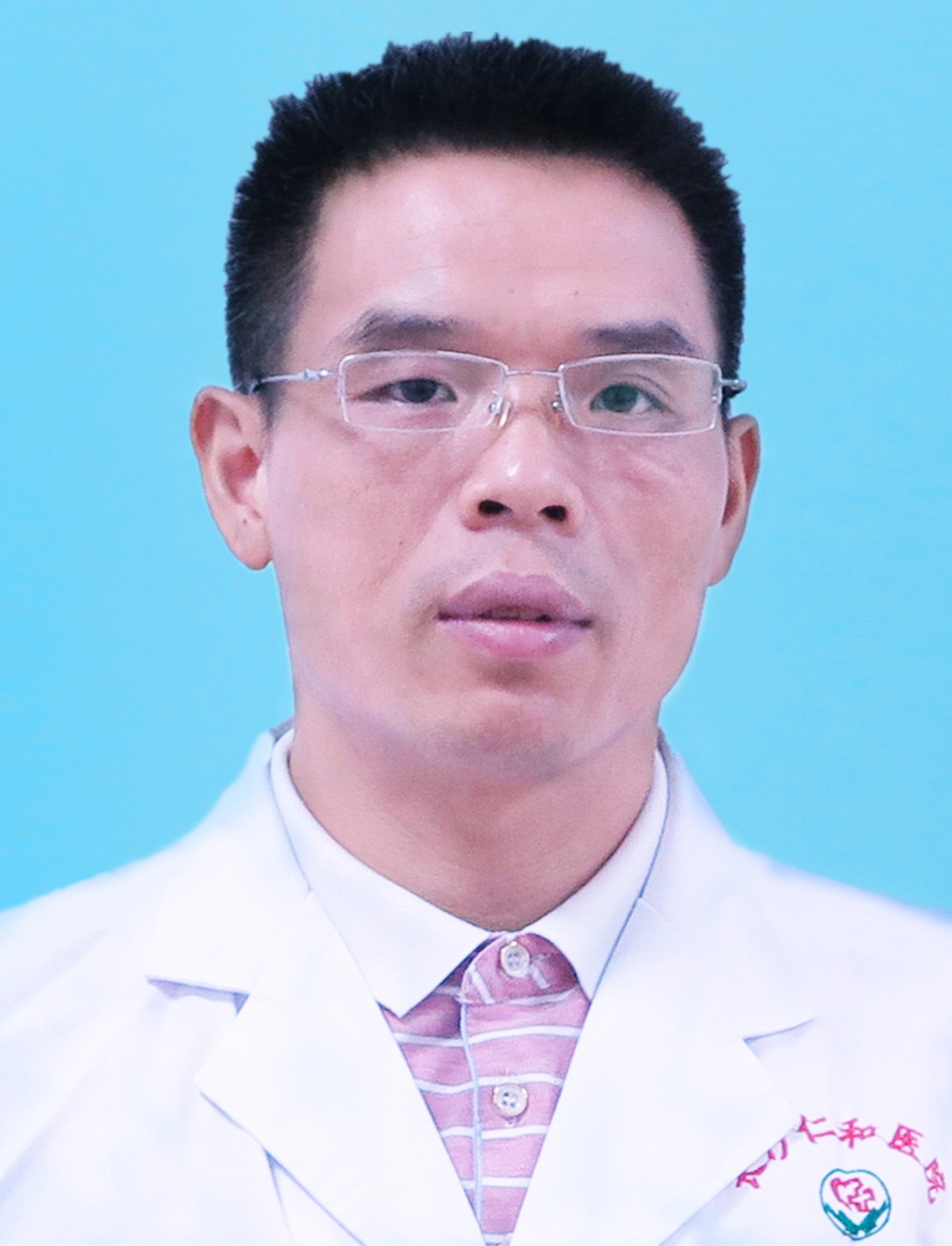 271  姜斌辉  副主任医师.jpg